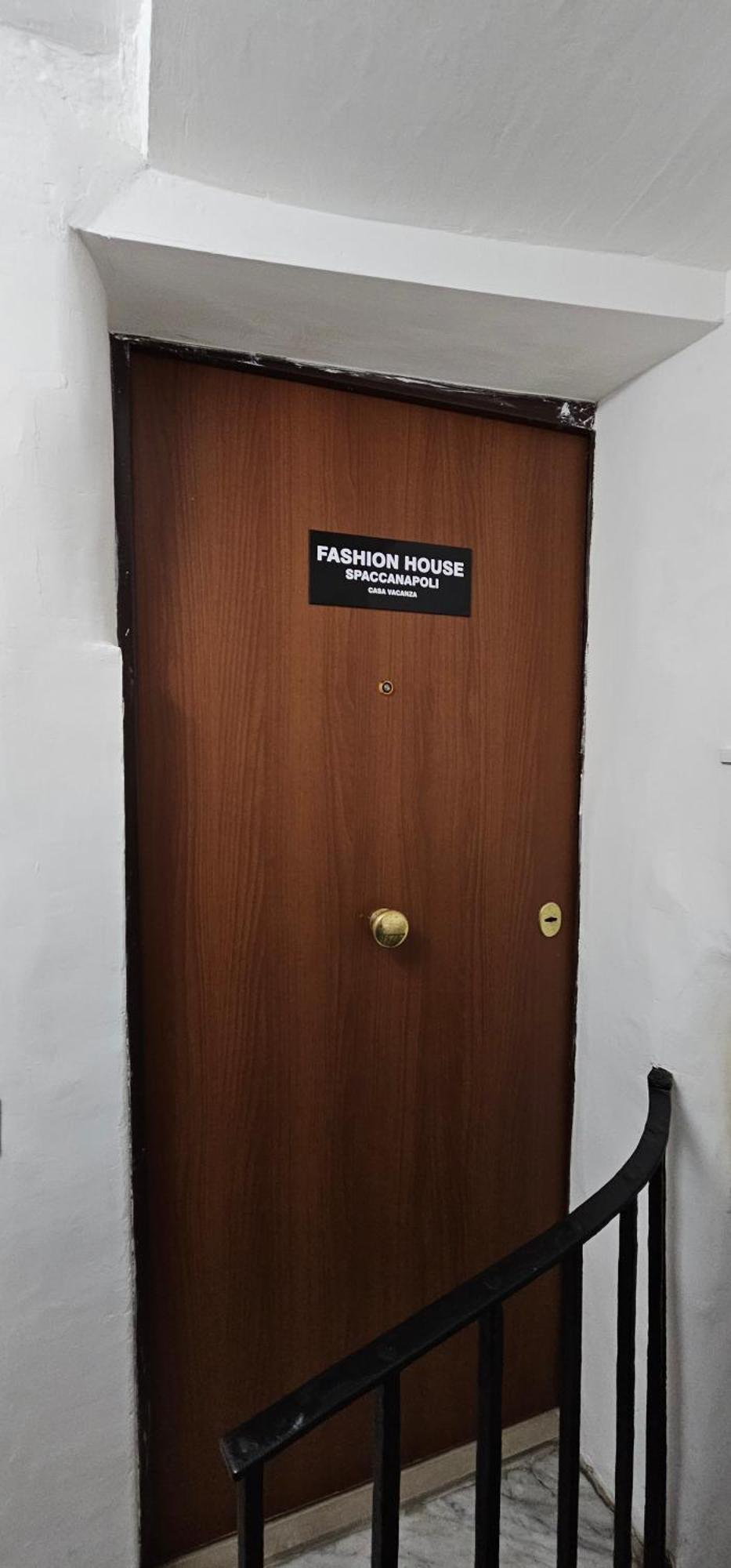 Fashion House Spaccanapoli المظهر الخارجي الصورة